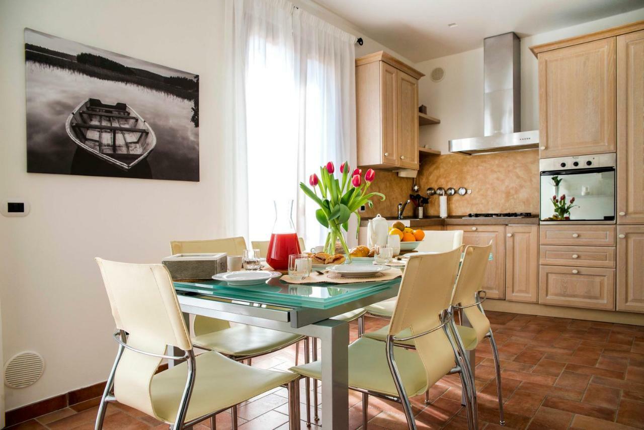 Ferienwohnung Casa Il Glicine A Due Passi Dal Centro Siena Exterior foto