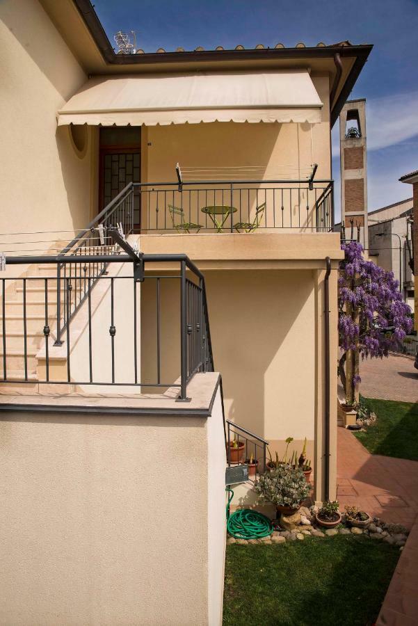 Ferienwohnung Casa Il Glicine A Due Passi Dal Centro Siena Exterior foto