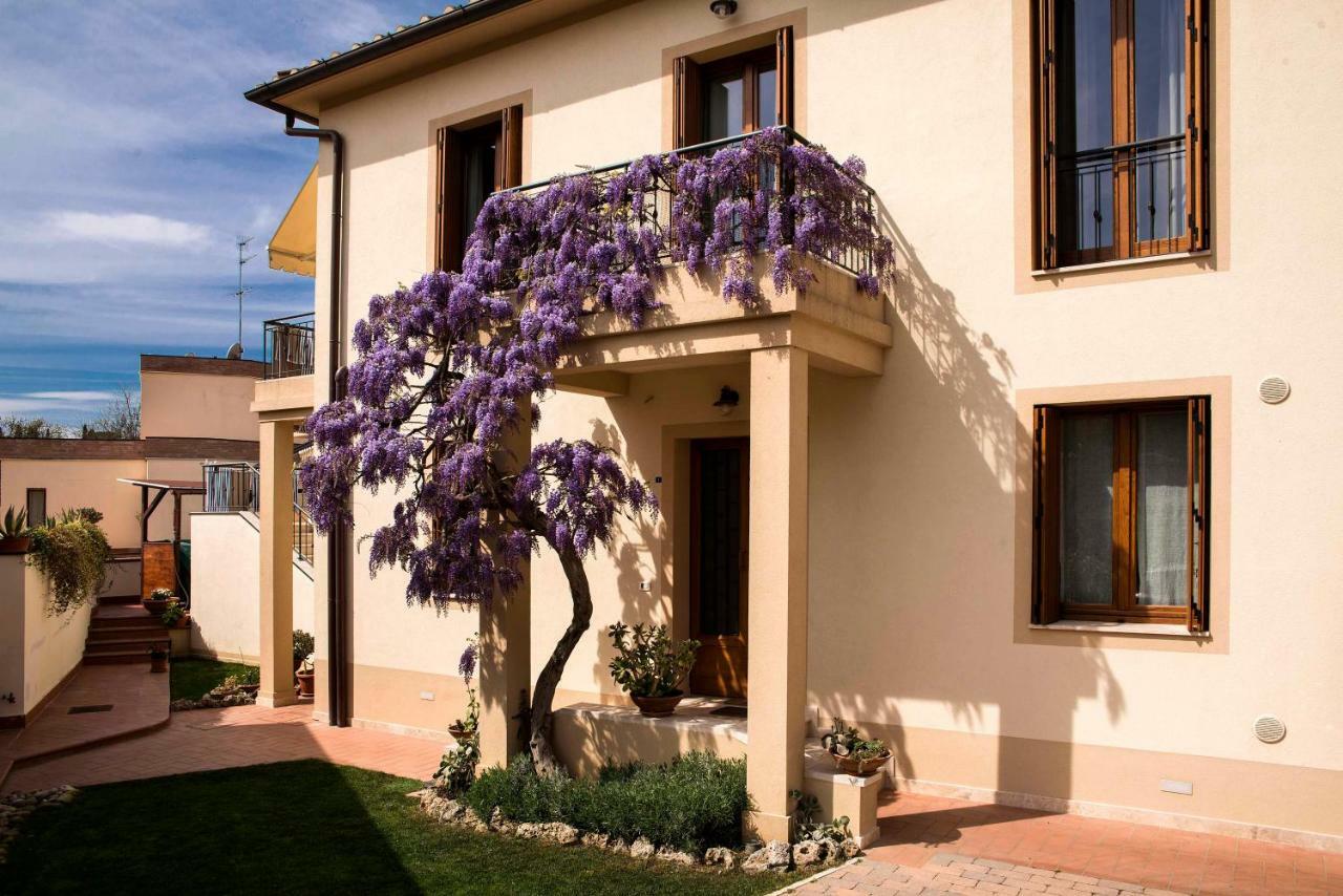 Ferienwohnung Casa Il Glicine A Due Passi Dal Centro Siena Exterior foto